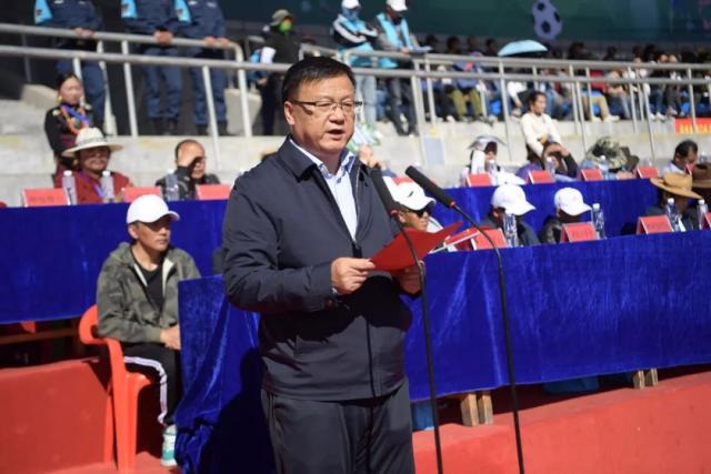 塞克斯顿：希望在湖人复制斯玛特和布拉德利做到过的事
